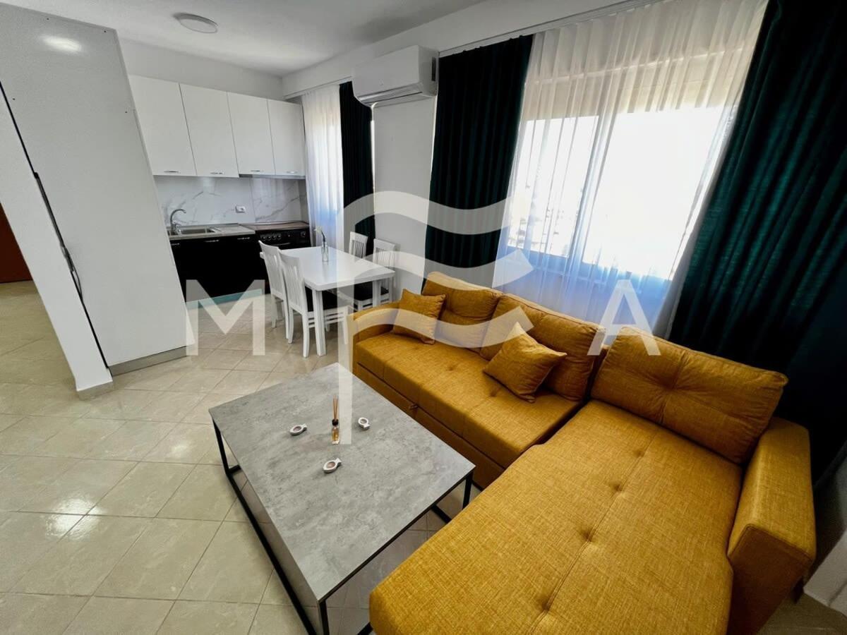 Skyline 574 Apartment *